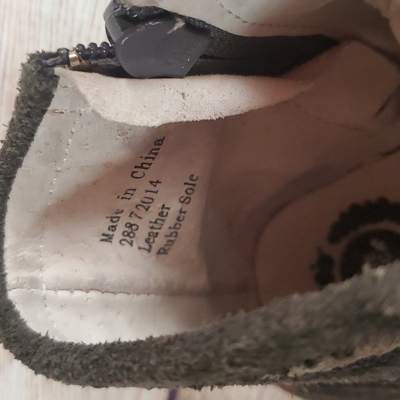 Livie &Luca Boys Toro Boot Grey GUC Size 4 - Picture 4 of 4